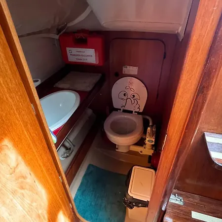 Waterlife بوتيل