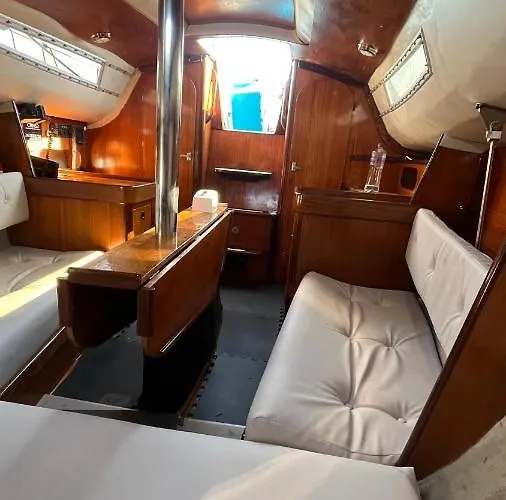 Bateau-hôtel Waterlife