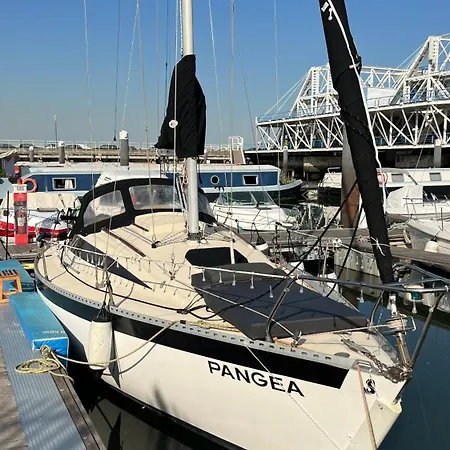 Hotel en barco Waterlife Lisboa