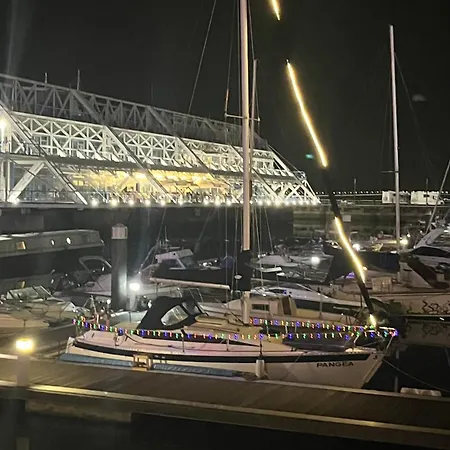 Waterlife Hotel en barco *